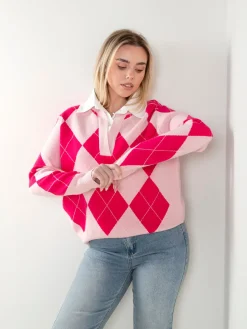 Camisola malha rosa com padrão losangos