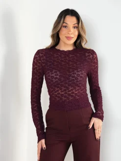 Camisola renda manga comprida