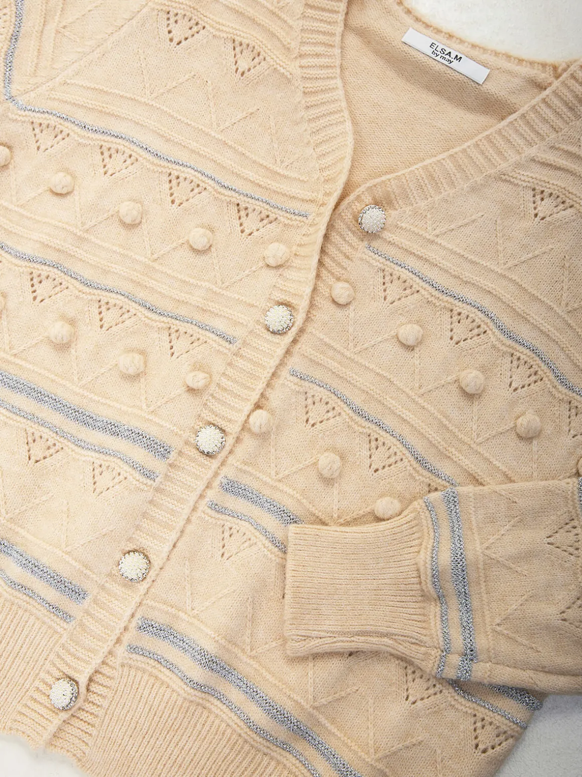 Cardigan em V com detalhes brilhantes