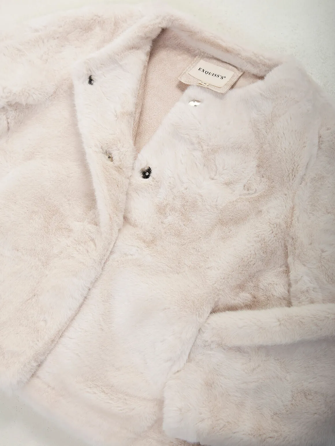 Casaco com pelo suave