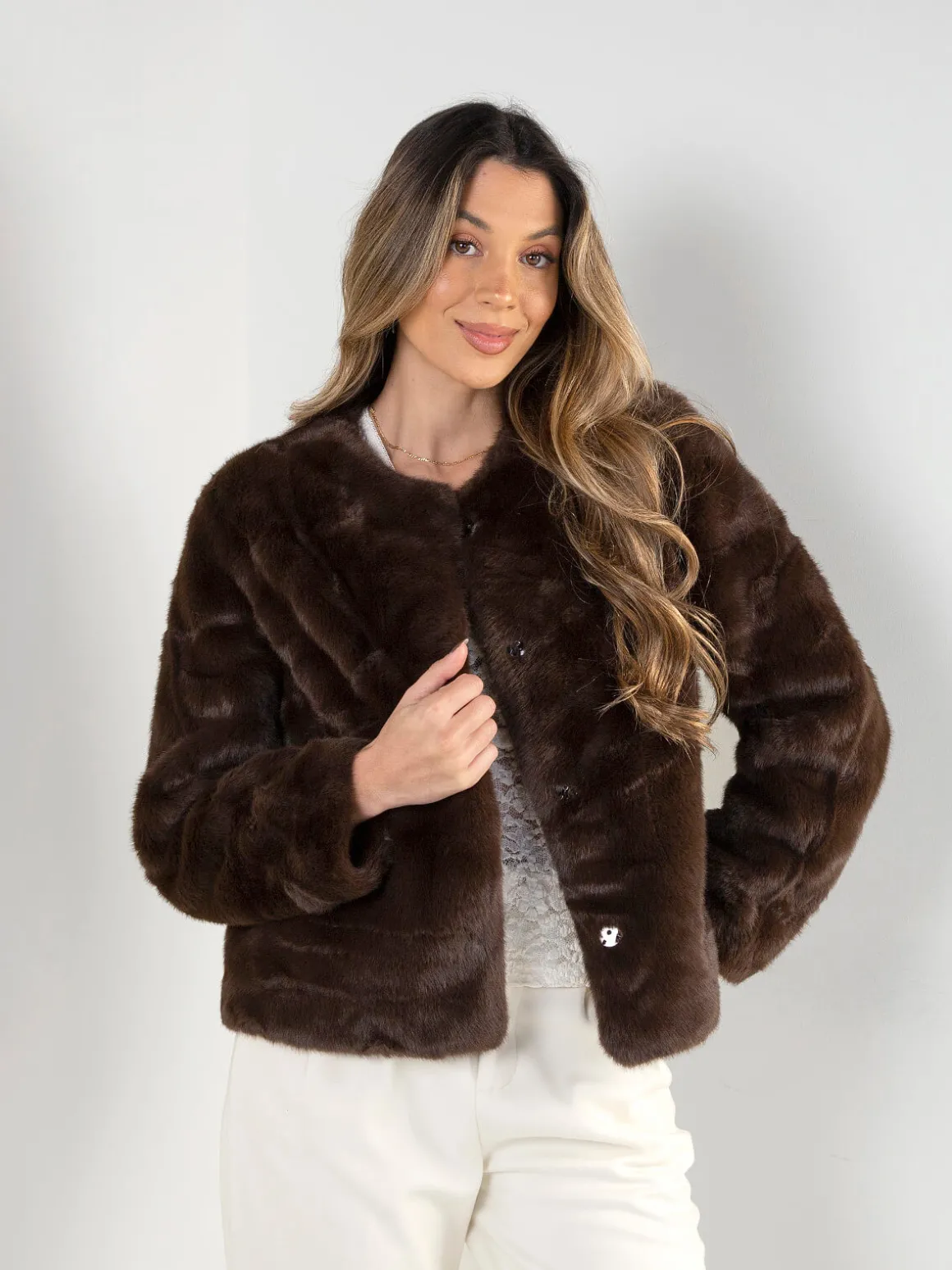 Casaco com pelo suave