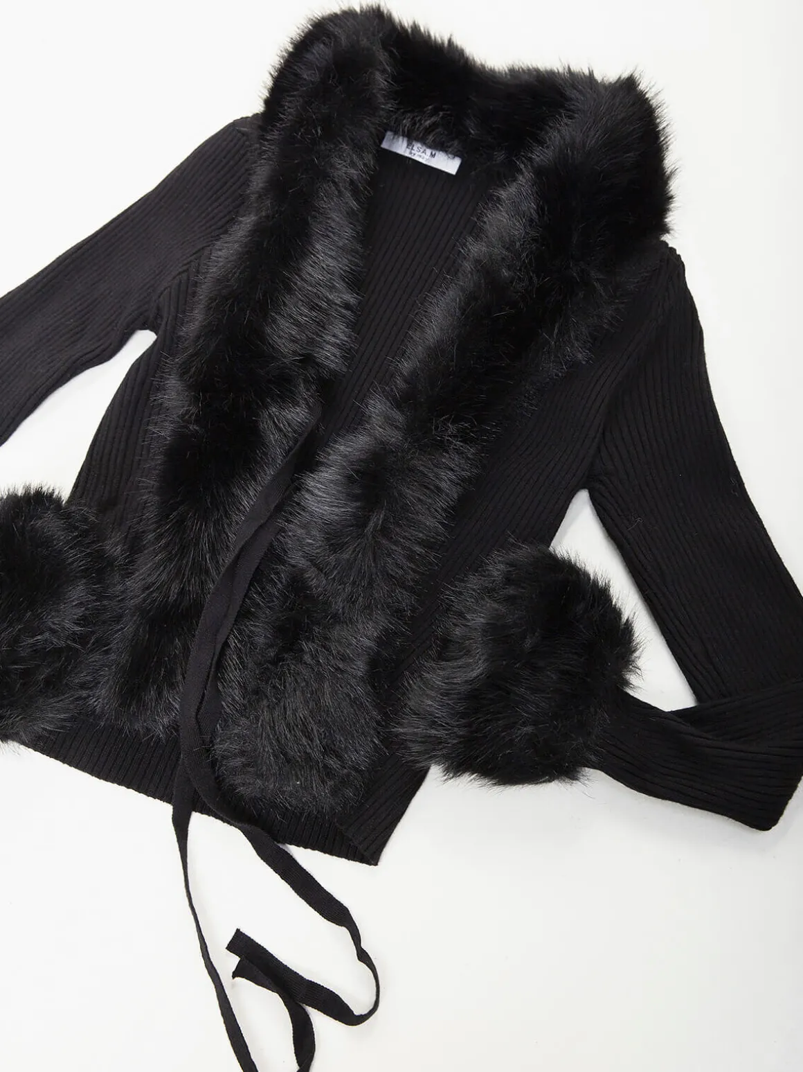 Casaco malha canelada com pelo