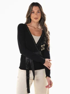 Casaco malha com bordados