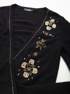 Casaco malha com bordados