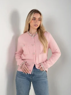 Casaco malha com botões estampados