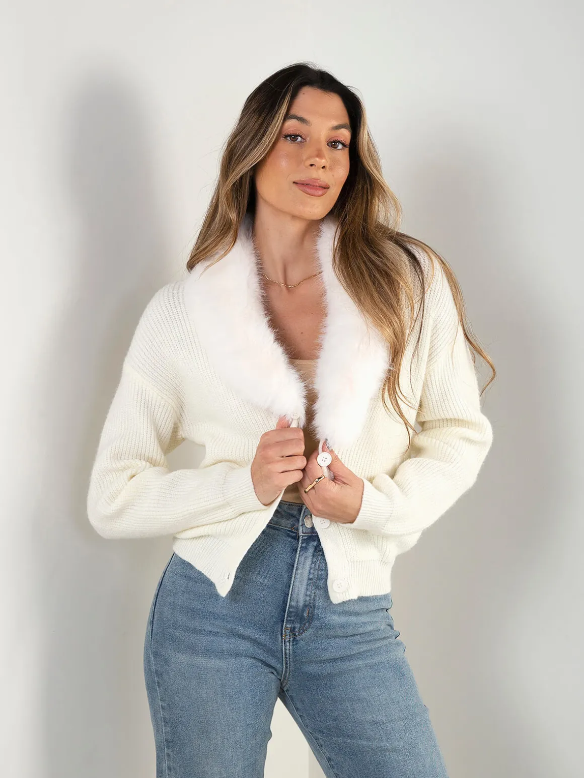 Casaco malha pérola com pelo removível