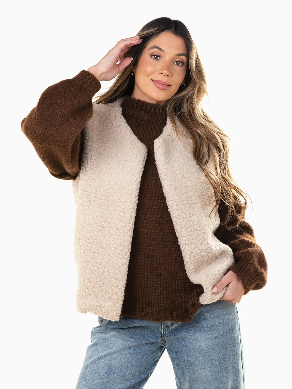 Colete aberto efeito pelo de ovelha