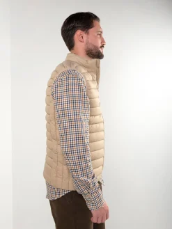 Colete acolchoado leve com gola subida