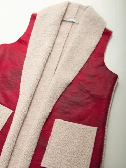 Colete comprido com forro efeito borrego