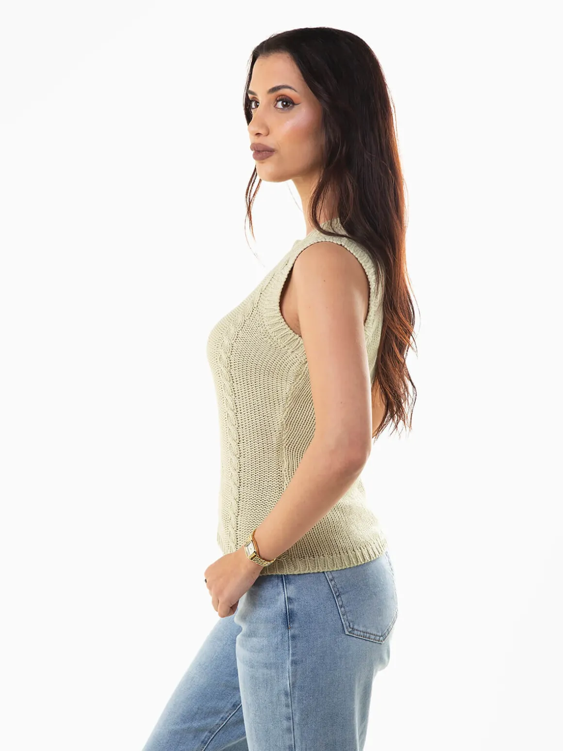 Colete de malha detalhado