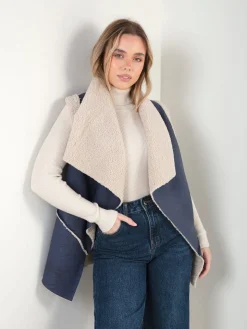 Colete efeito pelo encaracolado