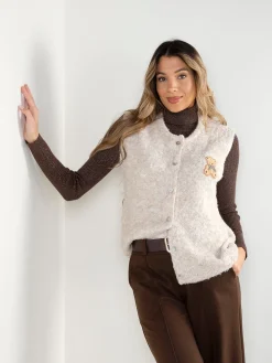 Colete malha com aplicação de urso