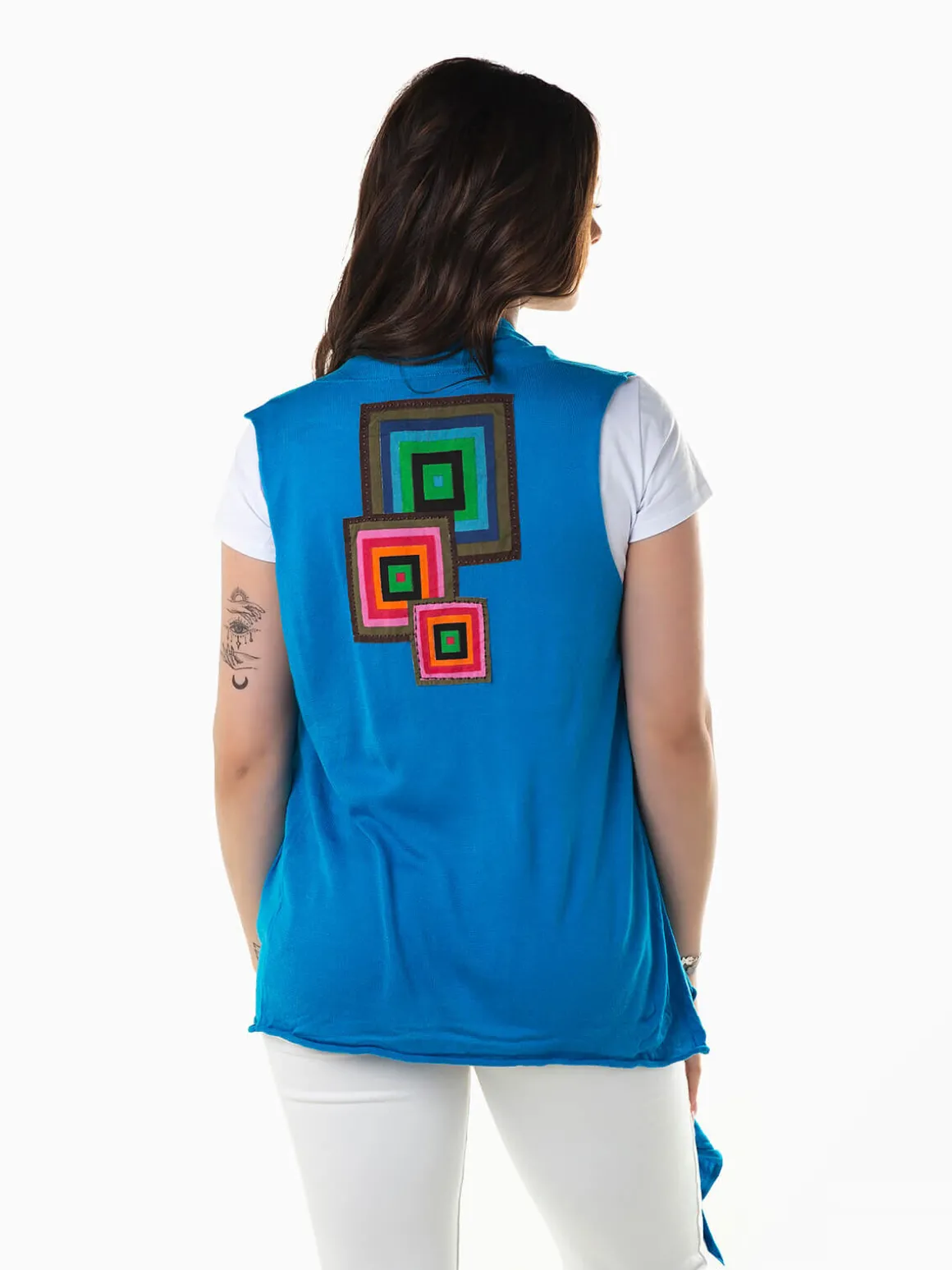 Colete malha com bordados