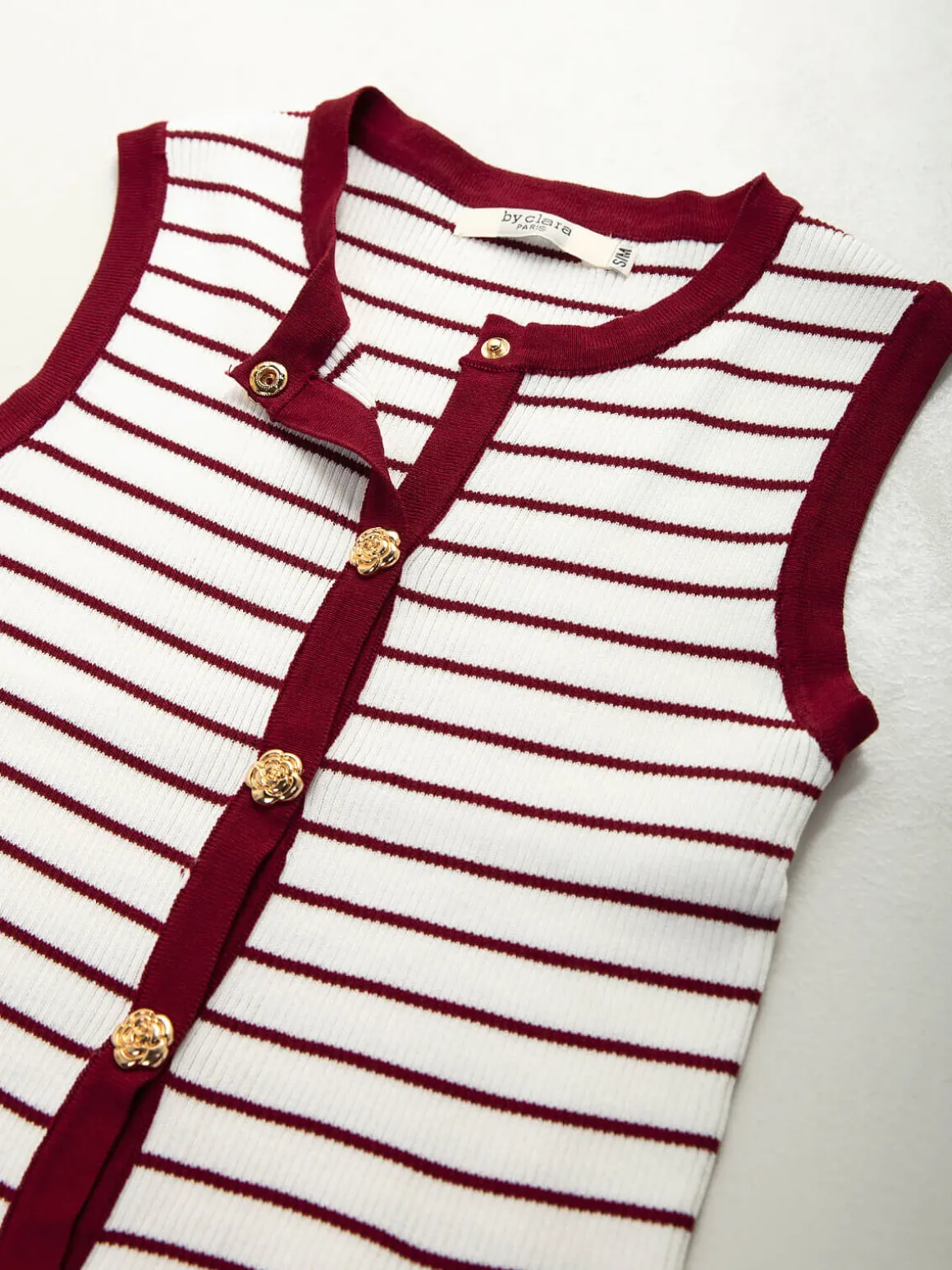 Colete malha riscas decote redondo