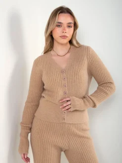 Conjunto malha casaco e calças