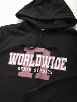 Hoodie preta com estampado