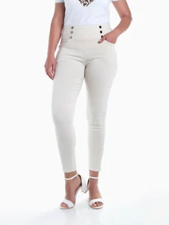 Jeggings elásticas com botões