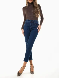 Mom jeans efeito push-up azul escuro