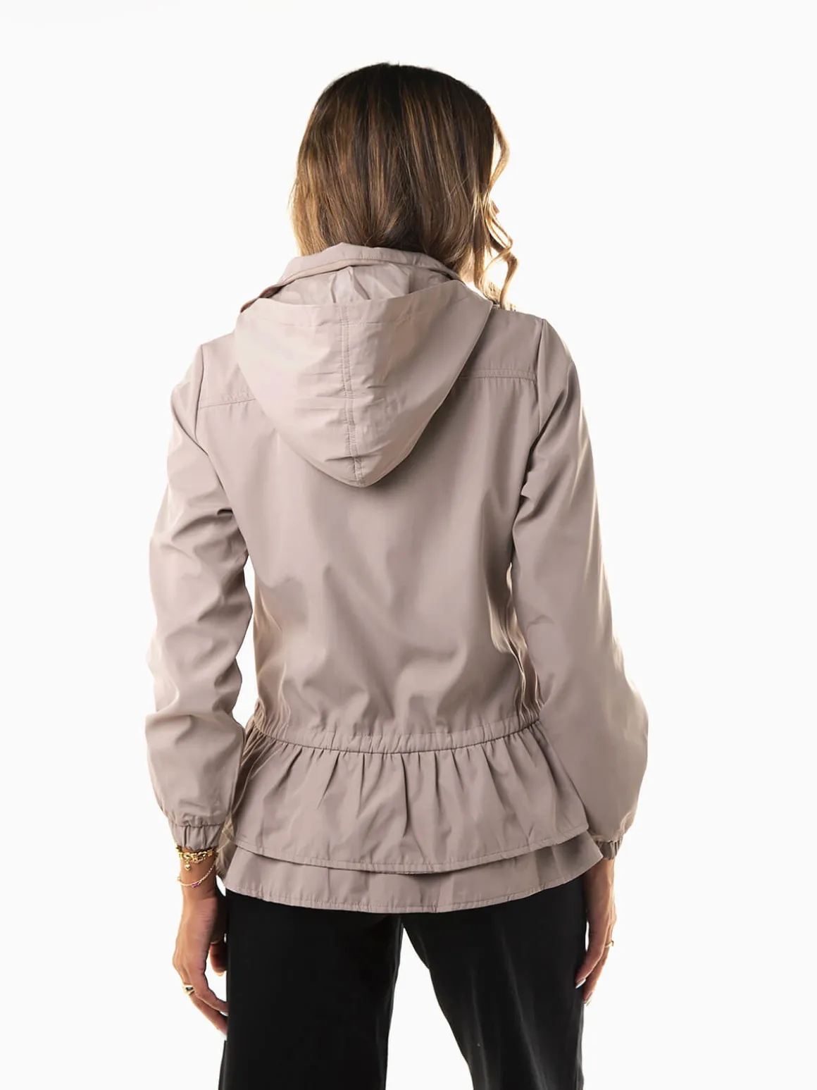 Parka com capuz e folhos