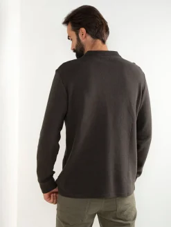 Polo malha com textura