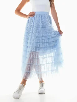 Saia tule comprida com folhos e corações