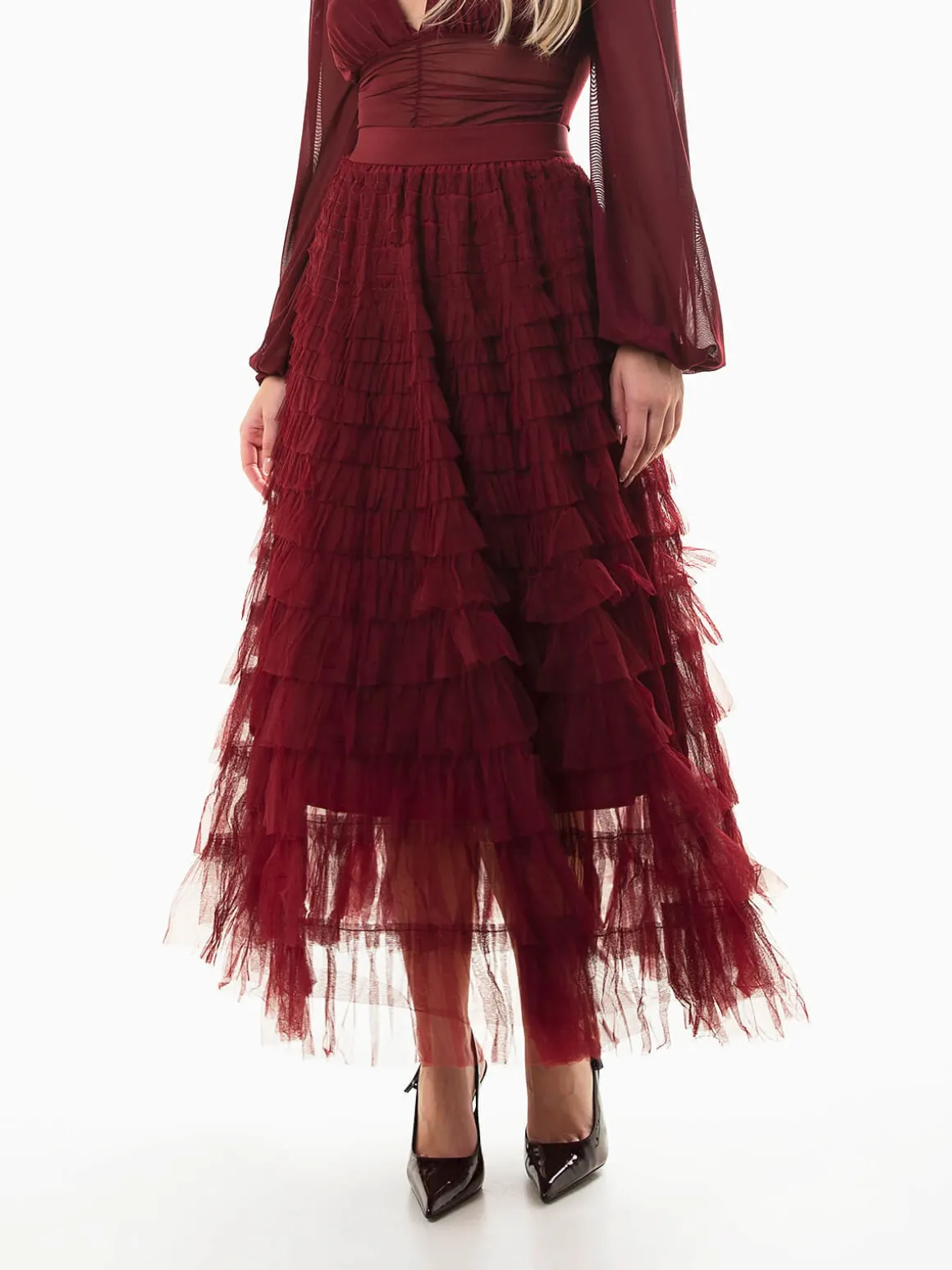 Saia tule comprida com folhos