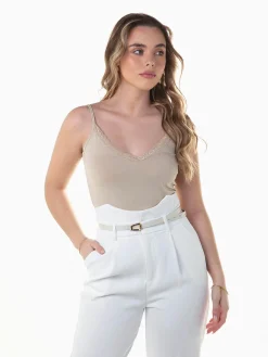 Top básico algodão com renda