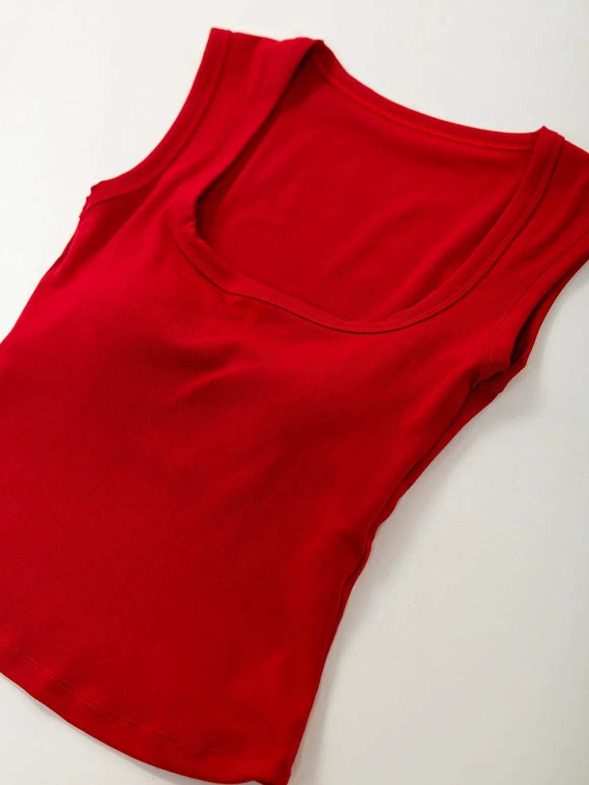 Top justo decote quadrado