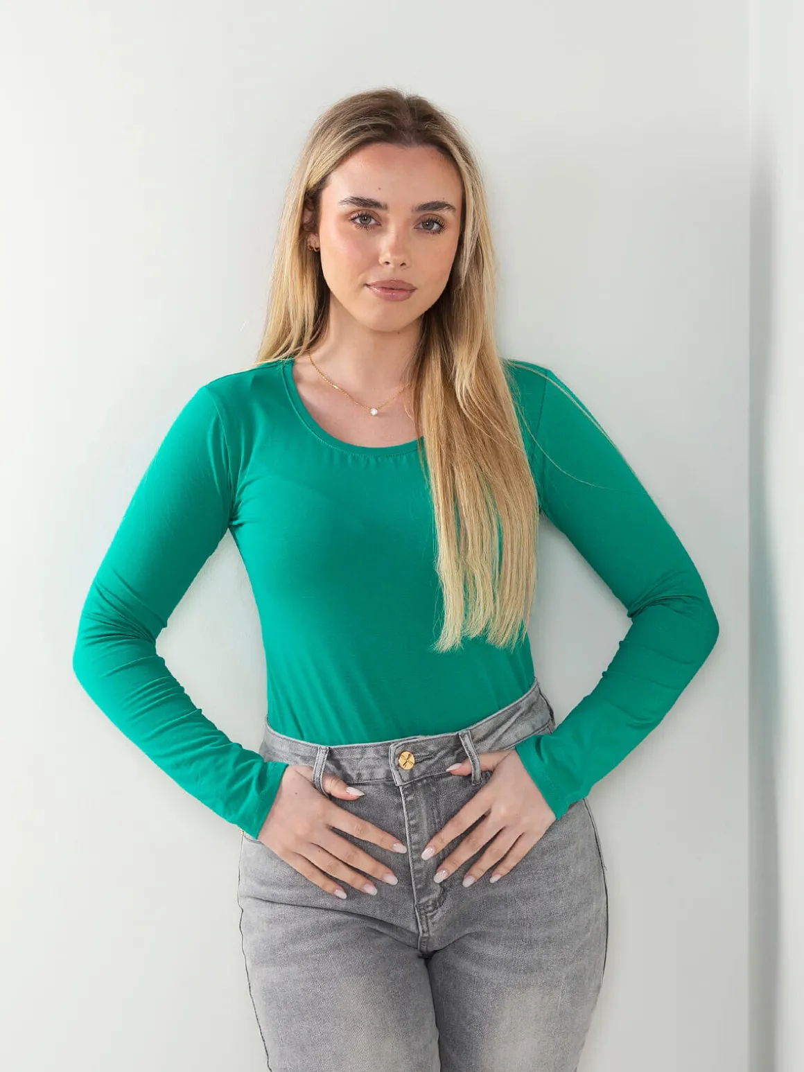 T-shirt básica decote redondo