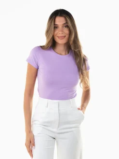 T-shirt básica manga curta