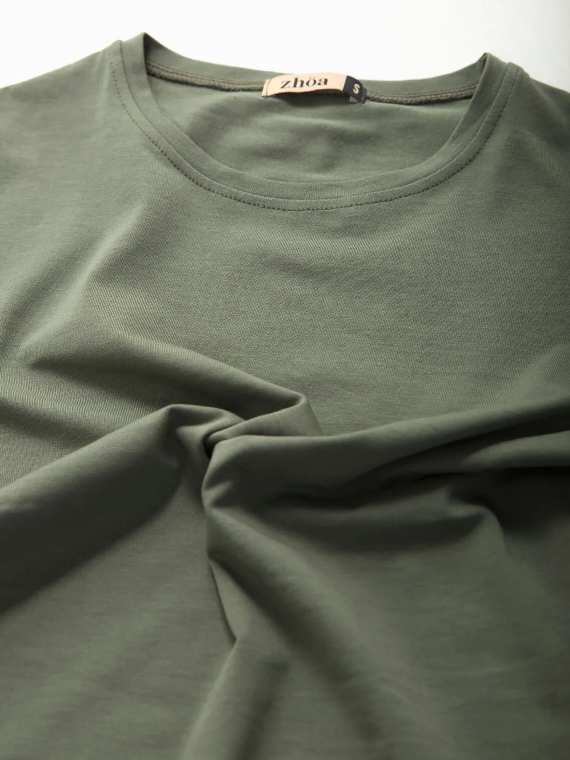 T-shirt básica manga curta