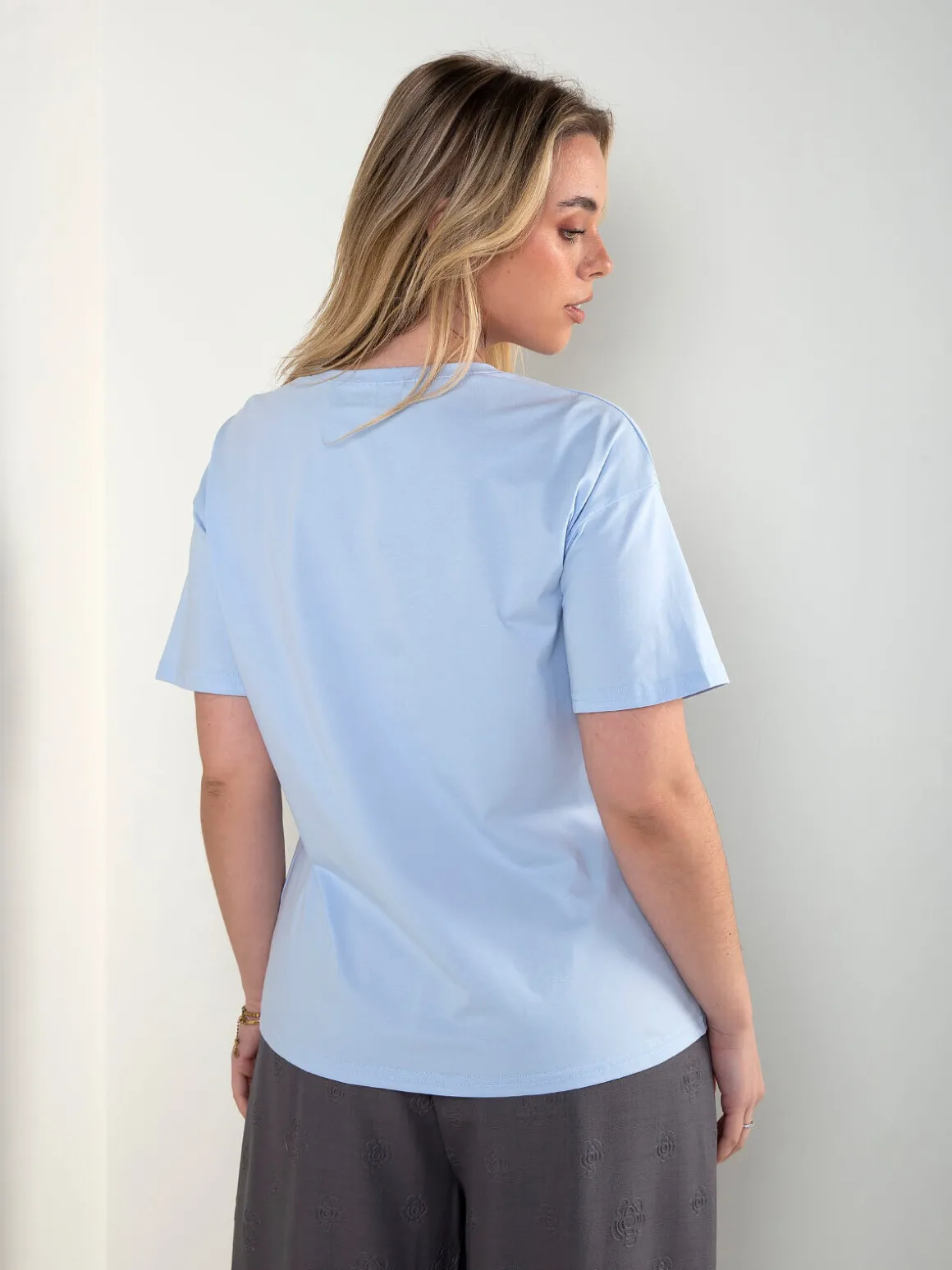 T-shirt básica manga curta