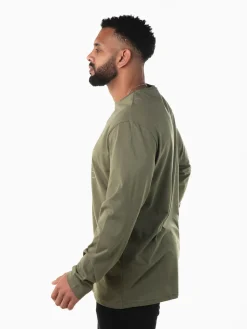 T-shirt com círculo manga comprida