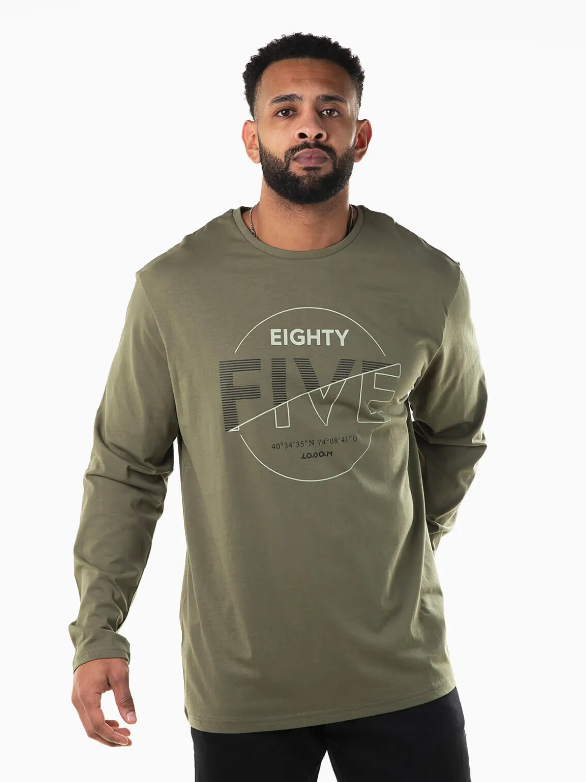 T-shirt com círculo manga comprida