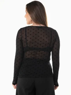 T-shirt preta tule com bolinhas