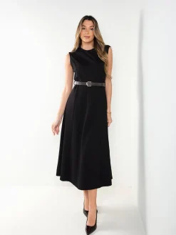 Vestido midi halter com cinto